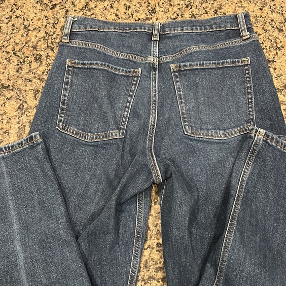 Old Navy Extra High-Rise Jeans, size 8 - Picture 7 of 7